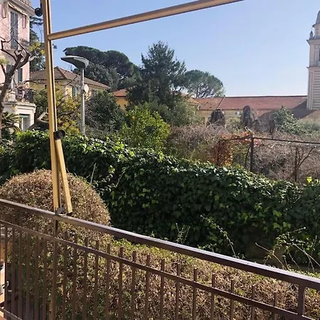 Appartement Bilocale Raggio Di Sole A Rapallo